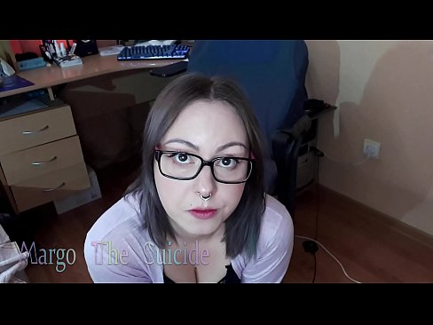 ❤️ Сэксуальная дзяўчына ў акулярах глыбока адсмоктвае фалаімітатар на камеру Жорсткае порна у порна be.novoporn.ru ️❤